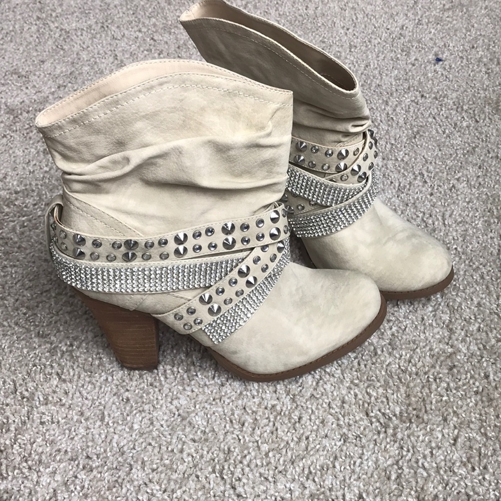 Naughty monkey boots